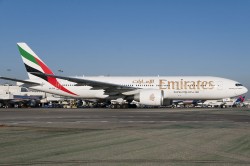 3001928_Emirates_B777-200_A6-EWF.jpg