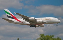 3012272_Emirates_A380-800_A6-EDK_CDG_02072011.jpg
