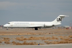UN DC-9(ZS-GAT).jpg