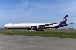 13317_VQ-BQE_B777-300_Aeroflot_AMS.JPG