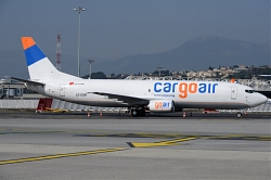 8977_LZ-CGR_B737-400_Cargoair_NCE.jpg