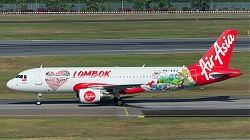 20200126_094050_6108995_IndonesiaAirAsia_A320_PK-AXU_Lombok-colours_SIN_Q2.jpg