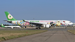 8060509_EvaAir_A330-300_B-16333_Sanrio-Characters-colours_TPE_23012018.jpg