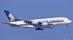 8061118_SingaporeAirlines_A380-800_9V-SKE__HKG_24012018.jpg