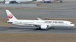 8061488_JapanAirlines_B787-9_JA863J__HKG_25012018.jpg