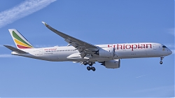 8065071_Ethiopian_A350-900_ET-AVC__LHR_23062018_Q2.jpg