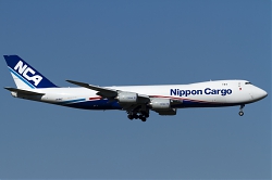 JA18KZ_Nippon-Cargo_B748F_MG_6199.jpg