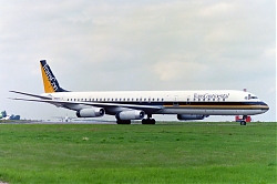 524_DC8_N820TC_Transcontinental_Stansted_1989.jpg