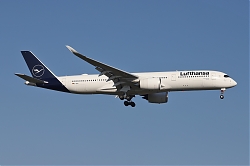 8056_A350_D-AIXI_Lufthansa.jpg